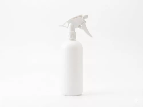 750 ml-es flakon szórófejjel